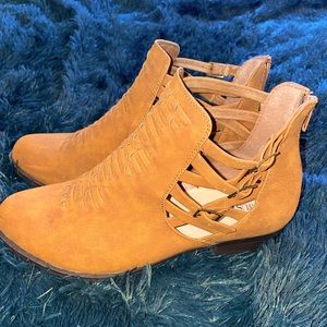 Wide width Western style booties